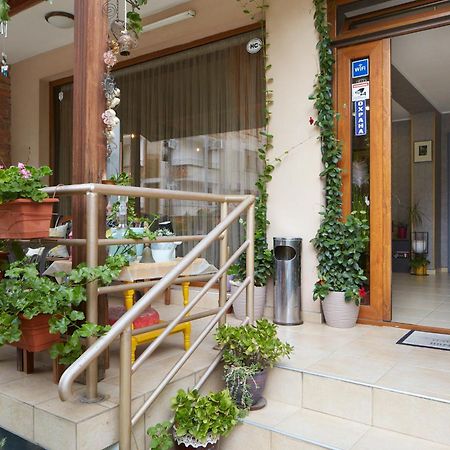 Nirvana Guest House Nesebar Exterior photo
