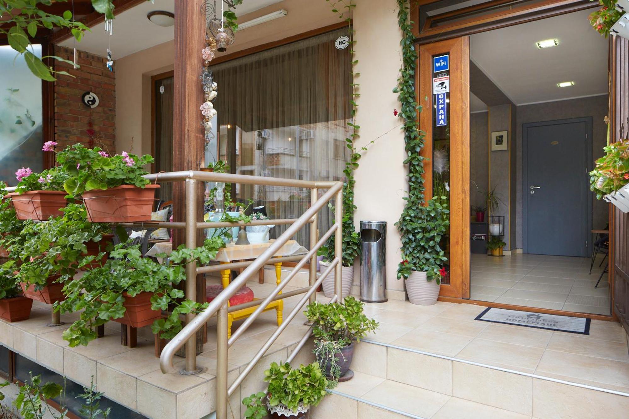Nirvana Guest House Nesebar Exterior photo